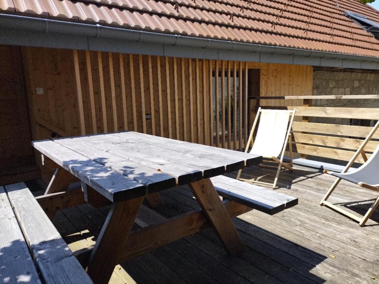 Logement Entre Lac Et Montagne Annecy Esterno foto